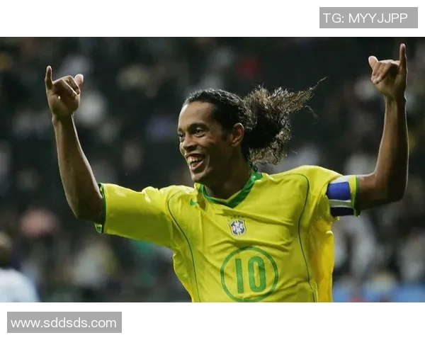 全球足球球星排行榜：历史最佳球员排名与现役天王对比分析