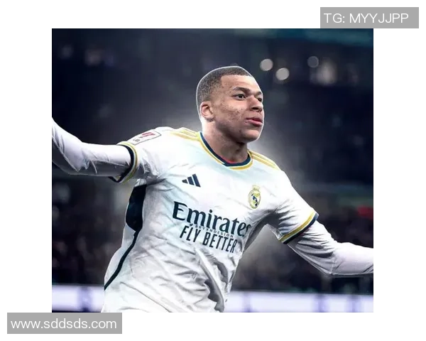 足球球星退役后身材变化揭秘：从巅峰到退役后的体态转变